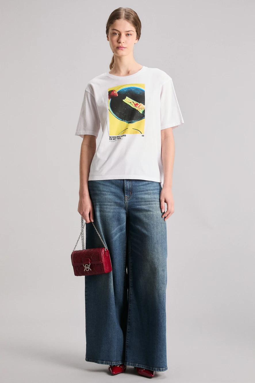remera-ancha-estampada-blanca-kosiuko_3921641242bl1
